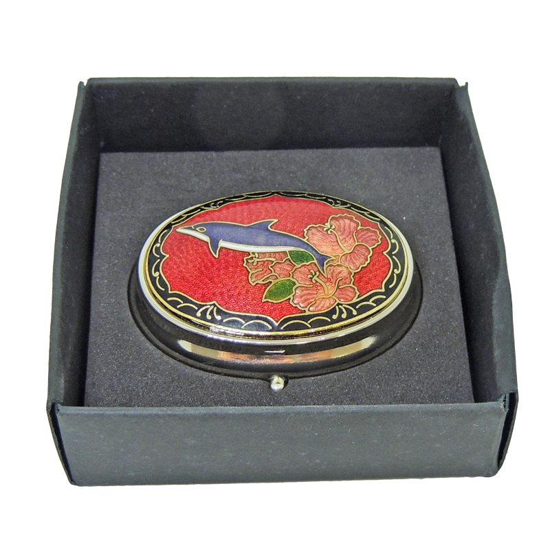 Oval-shaped enamel pill box